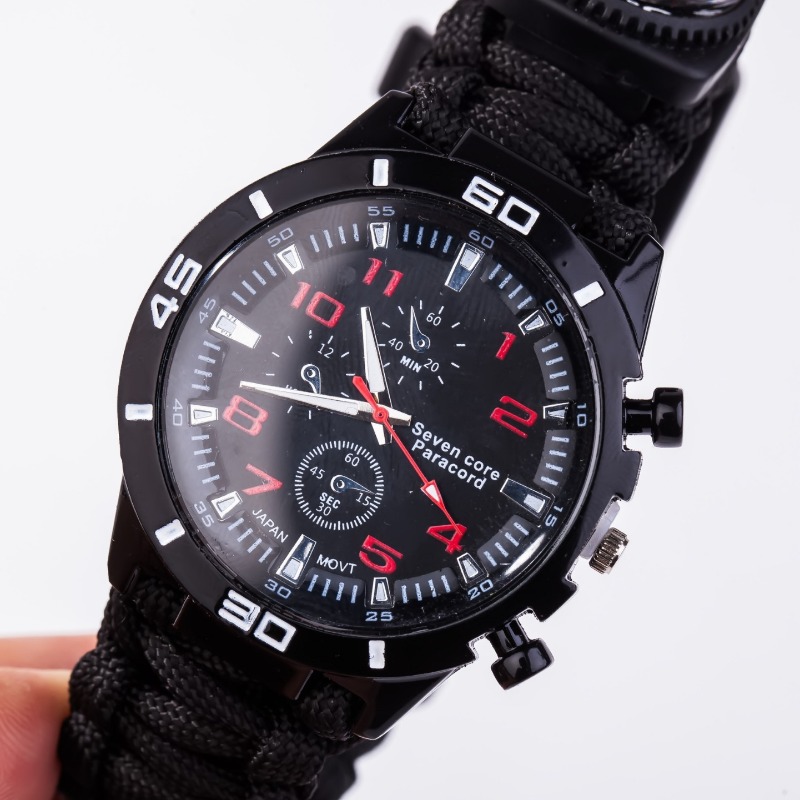 Montre d'extérieur multifoncti - Outdoor Adventure Watches avis et prix